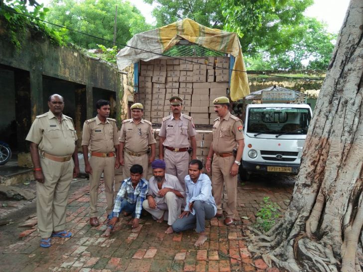 Illegal Liquor विधायक आवास से 500 मीटर की दूरी पर चल रहा था अवैध शराब का कारोबार