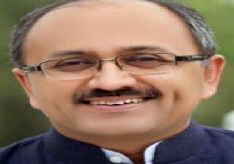 Health Minister Siddharth Nath Singh ‘नीतीश की हुई घर वापसी, 2019 में मिलकर करेंगे कांग्रेस व आरजेडी का सूपड़ा साफ’