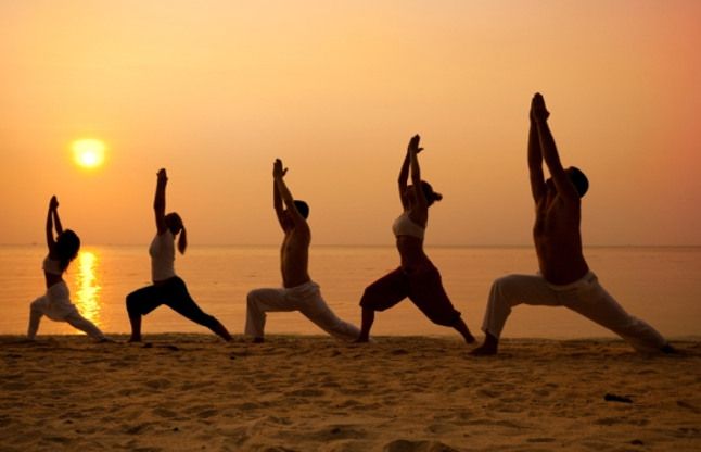 Yoga Is Being Researched In Foreign - विदेश में योग की रिसर्च पर खास फोकस | Patrika News