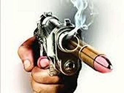 Youth Shot in Jaunpur BREAKING: जौनपुर में बदमाशों ने घर में घुस कर युवक को मारी गोली, सनसनी
