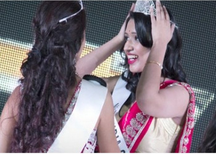 मनस्वी नोएल बनीं मिस इंडिया कनाडा 2015 
