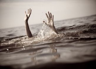 after four days of mising.. police find his body in anasagar lake
बड़ी खबर... चार दिन पहले गया था शौच के लिए ...आज मिली उसकी मौत की खबर