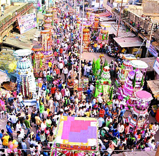 मोहर्रम: आसमां देख ले जलवा हुसैन का....