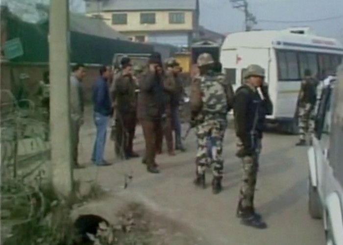 IB इनपुट के बाद 'हाई अलर्ट' पर गुजरात, NSG की 4 टीमें पहुंची, विदेशी समेत 2 लोग धरे गए
