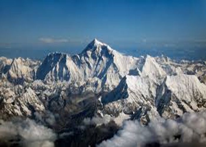 Temperature Of Mount Everest Is Rising Glaciers Shrinking बढ रह ह म उ ट एवर स ट क त पम न ग ल श यर स क ड Patrika News