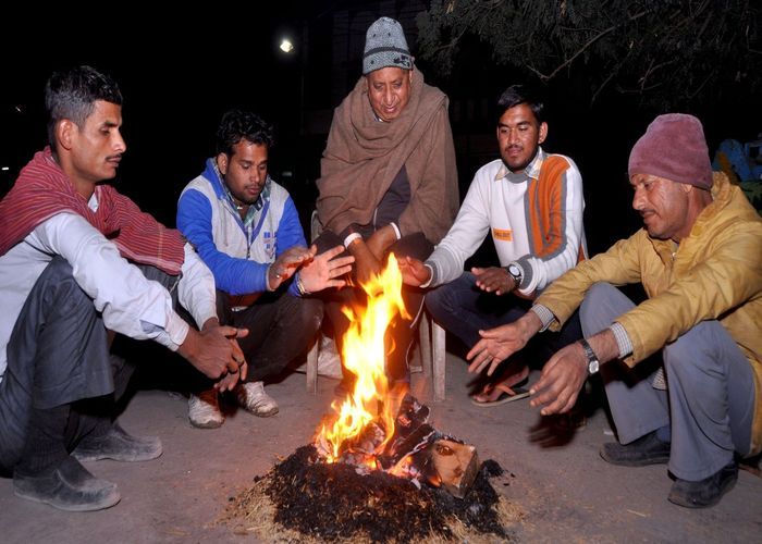 Avoiding Winter Bonfire Tapakr - अलाव तापकर सर्दी से बचाव | Patrika News