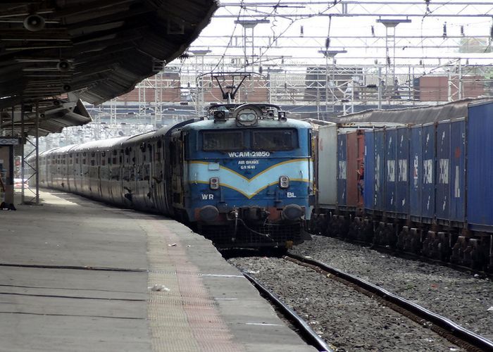वरिष्ठ नागरिकों की निशुल्क तीर्थ दर्शन यात्रा के लिए ट्रेन रवानगी आज