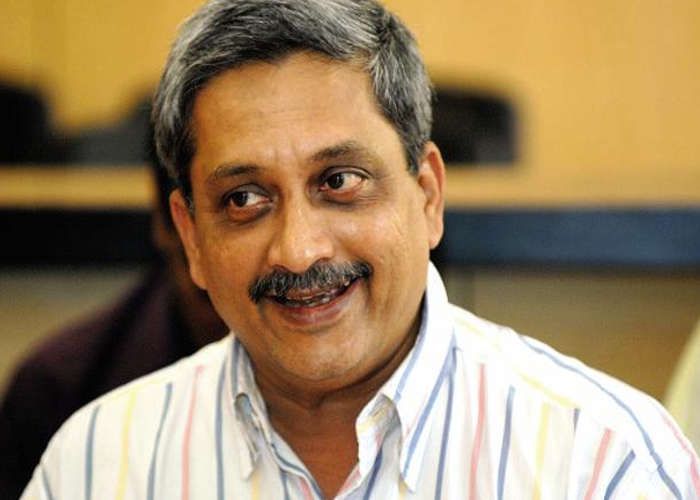 Manohar parrikar रक्षा मंत्री ने परमाणु हथियार के इस्तेमाल को लेकर दिया ये बड़ा संकेत, साथ ही बताया निजी विचार