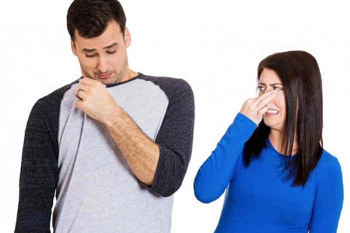 न डियो न परफ्यूम...इस नुस्खे से गायब हो जाएगी पसीने की बदबू
