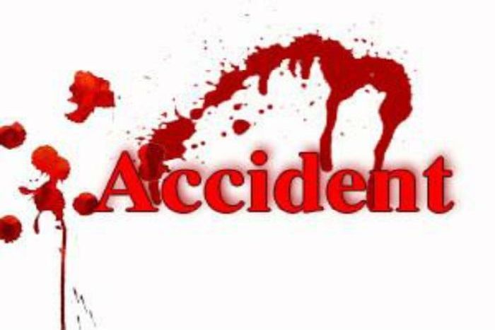 road accident, jodhpur अनियंत्रित कार पलटी, 1 महिला की मौत, दो बच्चों सहित चार घायल