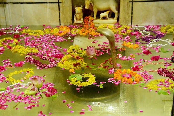 शिवजी ने यहां तोड़ा था गजनवी का गुरूर, जल में करते हैं अखंड निवास