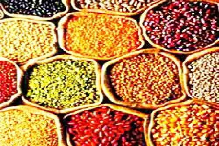 भाव नरम तो बाजार गरम