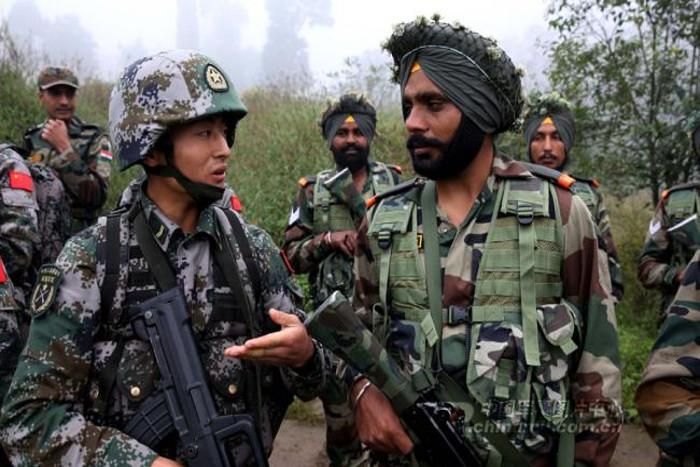 india china army तनाव घटाने के लिए भारत और चीनी सेनाओं ने किया संयुक्त अभ्यास, पाकिस्तान प्रेम को लेकर रिश्तों में है खिंचाव