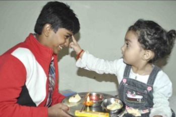 why bhai dooj is celebrated read story क्यों मनाया जाता है भाई दूज, क्या है इस पर्व का रहस्य?