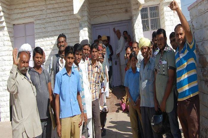 cash shortages न रुपए दे रहा न पैसे बदल रहा डाकघर
