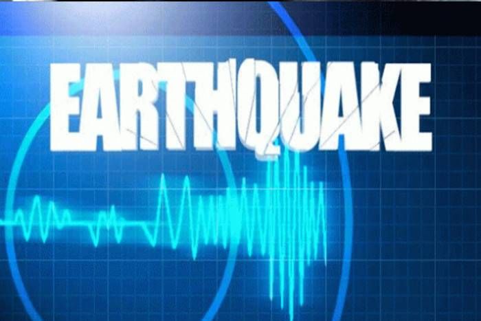 Earthquake दिल्ली-एनसीआर समेत उत्तर भारत में भूकंप के झटके, लोग दहशत के मारे घरों से निकले बाहर