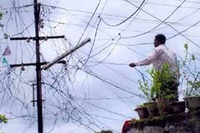 elrctricity theft बिजली चोरी के आरोपी को छह माह की सजा