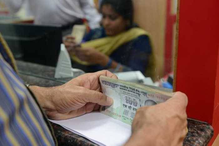 rajasthan patrika survey आज का सवाल : भाजपा सांसदों विधायकों की तरह अन्य जनप्रतिनिधियों से भी लेन देन का हिसाब मांगना चाहिए? हमें बताएं...