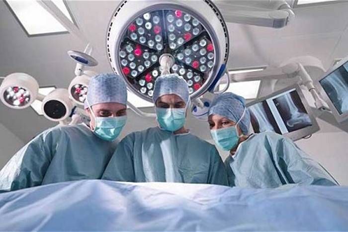 पैसों के अभाव में इलाज नहीं करा पा रहे मरीजों के लिए खुशखबरी, निजी अस्पतालों में लोन पर करा सकेंगे इलाज