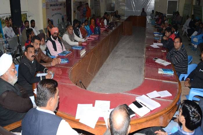 Panchayat samiti meeting 'काम के नाम पर आपकी प्रगति जीरो है' - विधायक