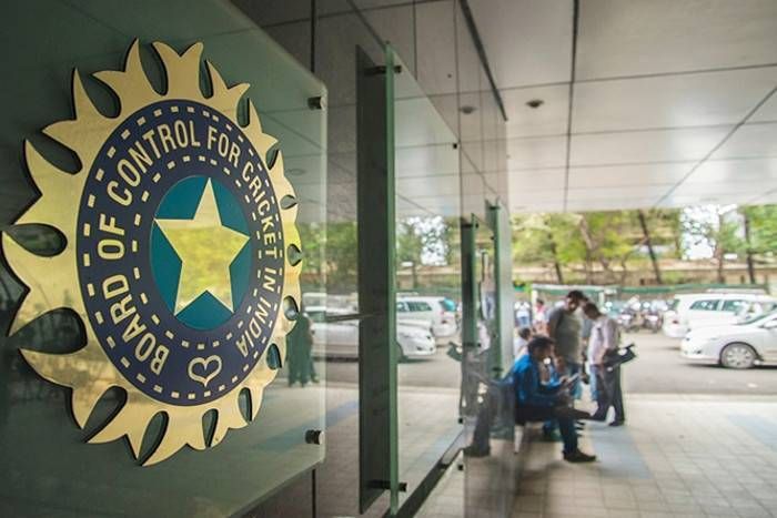 BCCI बीसीसीआई के मीडिया मैनेजर निशांत अरोड़ा ने इस्तीफा दिया