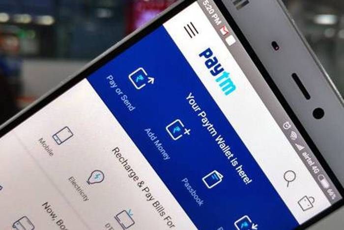 Paytm पेटीएम ने बदले नियम, क्रेडिट कार्ड से पैसे लोड करने पर देना होगा 2 फीसदी टैक्स