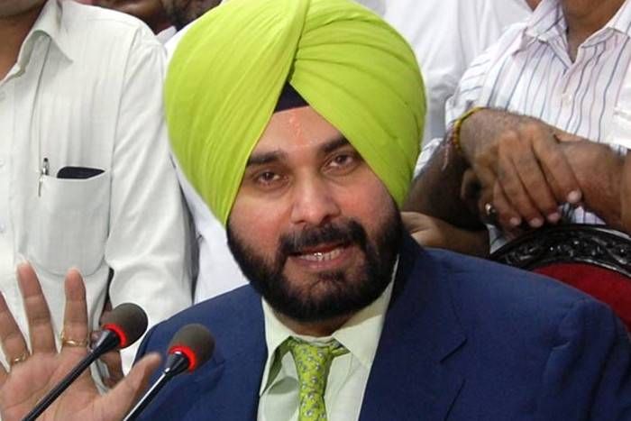 navjot singh sidhu Punjab Election Results 2017: नवजोत सिंह सिद्धू बोले- अकाली नेताओं का अहंकार हार की वजह