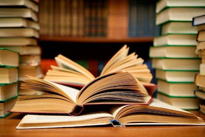 CBSE: अब दसवीं में पांच नहीं बल्कि छह विषय अनिवार्य रूप से पढ़ने होंगे