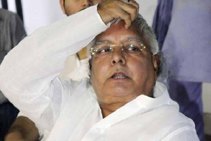 Twitter पर लालू और मोदी का वाक् युद्ध, जानिए बड़े नेताओं की हार-जीत पर किसने क्या कहा