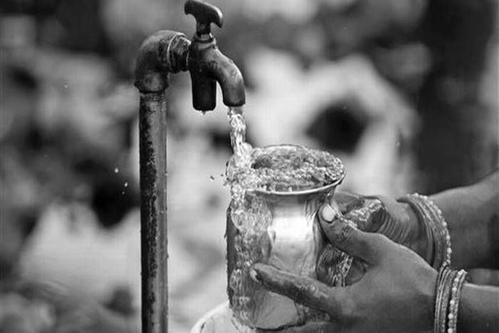 tap आखिर ऐसा क्या हुआ कि सामाजिक विद्वेष का कारण बन गया चौबीस घंटे जलापूर्ति 'पायलट प्रोजेक्ट' ?