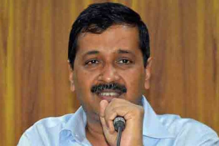 केजरी की चुनाव आयोग से मांग, ईवीएम की जगह बैलेट पेपर से कराएं चुनाव