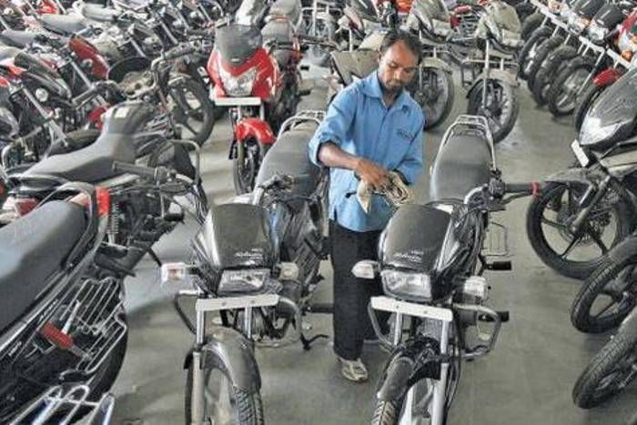 नए वित्त वर्ष से बढ़ जाएंगी दोपहिया वाहनों की कीमतें, 31 मार्च से पहले खरीदने में फायदा