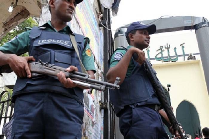 बांग्लादेश: पुलिस के साथ मुठभेड़ में आईएस के चार संदिग्ध आतंकवादी ढेर