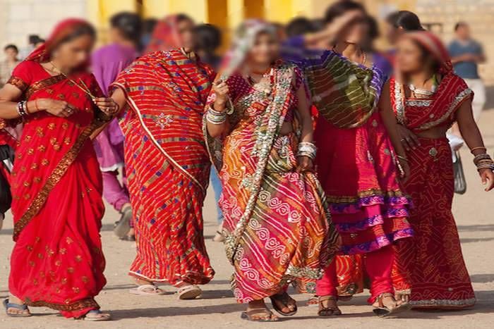 Woman गजब है ये गांव! इस गांव में सभी घर हैं महिला के नाम पर