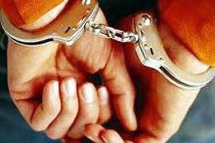 AAP leader arrested आम आदमी पार्टी का नेता गिरफ्तार, बंदूक के दम पर लूटे थे 25 लाख रुपए