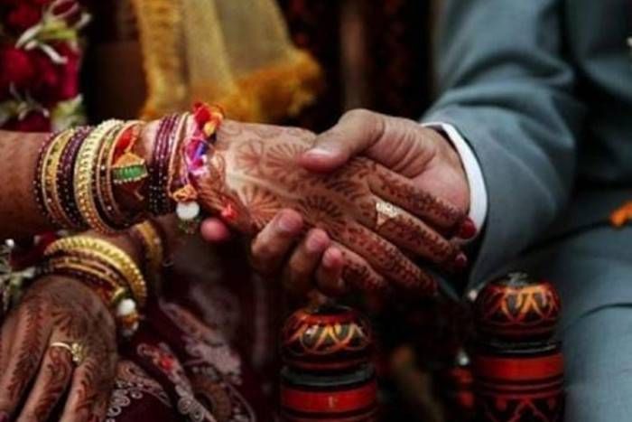 Hindu Marriage Bill पाकिस्तान में हिंदू विवाह विधेयक बना कानून, राष्ट्रपति ने दी मंजूरी
