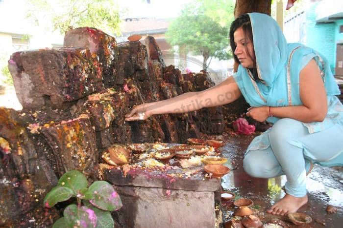 Sheetlamata worship शीतलाष्टमी पर दो दिन की रहती थी छुट्टी, रामनिवास बाग में जमता था गालीबाजी का अखाड़ा