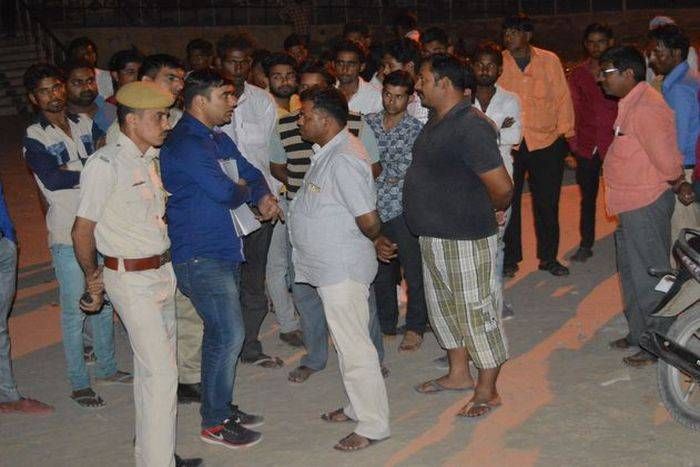सड़क हादसों में दो युवकों की मौत