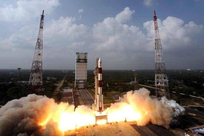 ISRO ISRO फिर लगाएगा अतंरिक्ष में छलांग, PAK को छोड़ इन देशों को सैटेलाइट से मिलेगा फायदा
