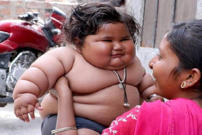 chahat Weight 20 kg at 8 months केवल मां का दूध पीती है ये 8 माह की बच्ची, फिर भी वजन हो गया 20 किलो