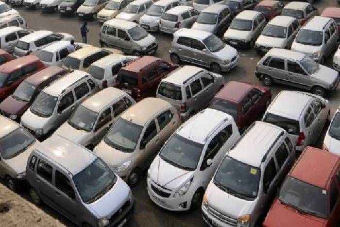 मजबूत हुई मारुति की पकड़, टाटा मोटर्स ने होंडा को पछाड़ा