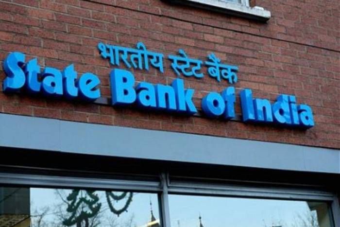 sbi एसबीआई के ग्राहकों के लिए बड़ी खुशखबरी, अब न्यूनतम बैलेंस रखना ज़रूरी नहीं