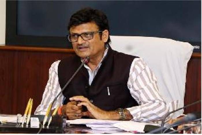 Minister of State Rathore 3171 गांव बनेगे स्मार्ट विलेज,सभी कलक्टरों को सर्वे के निर्देश: मंत्री राठौड़