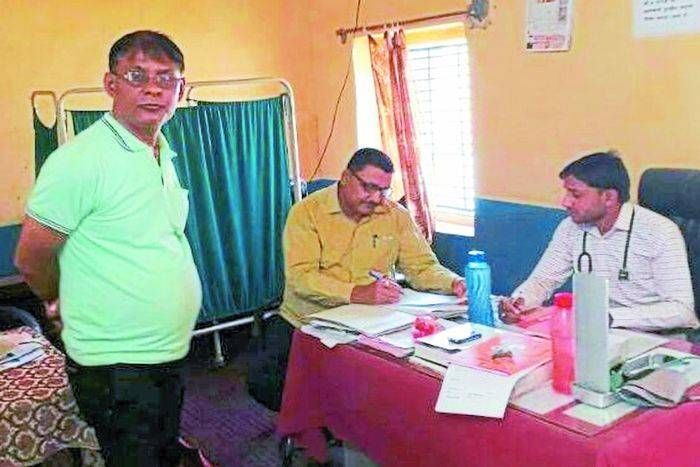 ऐसा क्या हुआ यहां कि दौड़ते... भागते दफ्तर पहुंच गए ये लोग