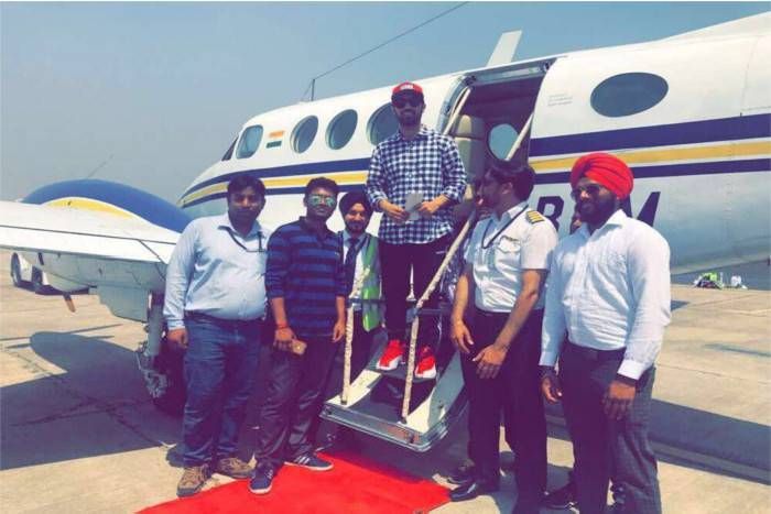 पंजाबी सिंगर दिलजीत दोसांझ बने 'प्राइवेट जेट' के मालिक, सोशल मीडिया पर शेयर की तस्वीरें और वीडियो