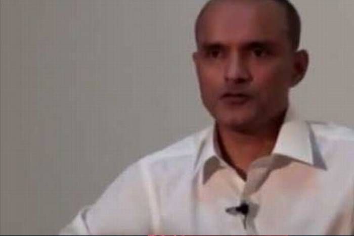 Kulbhushan Jadhav जाधव के बचाने के लिए आगे आए इंडो-अमरीकंस, ट्रंप से की अपील