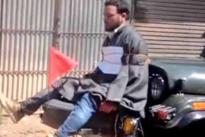 Indian Army Jeep J&K: युवक को जीप में बांधकर घुमाने वाले सैन्य अधिकारी को मिला क्लीन चिट, सेना ने दिया ये जवाब