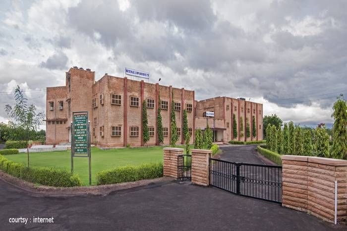 NLU jodhpur placement was 100 percent this year, NLU jodhpur, national universities in jodhpur, placement in NLU, campus placement in jodhpur, education in jodhpur, jodhpur news जोधपुर एनएलयू ने फिर बढ़ाया मान, 100 फीसदी रहा विद्यार्थियों का प्लेसमेंट