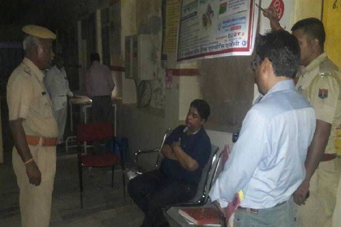 धुंबडिय़ा पीएचसी में मिली अनियमिताएं