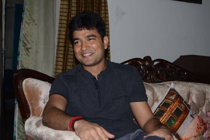 collector-gaurav-goyal in village अचानक रात को गांव पहुंच गए कलक्टर, बातें सुनकर किए ये बड़े फैसले